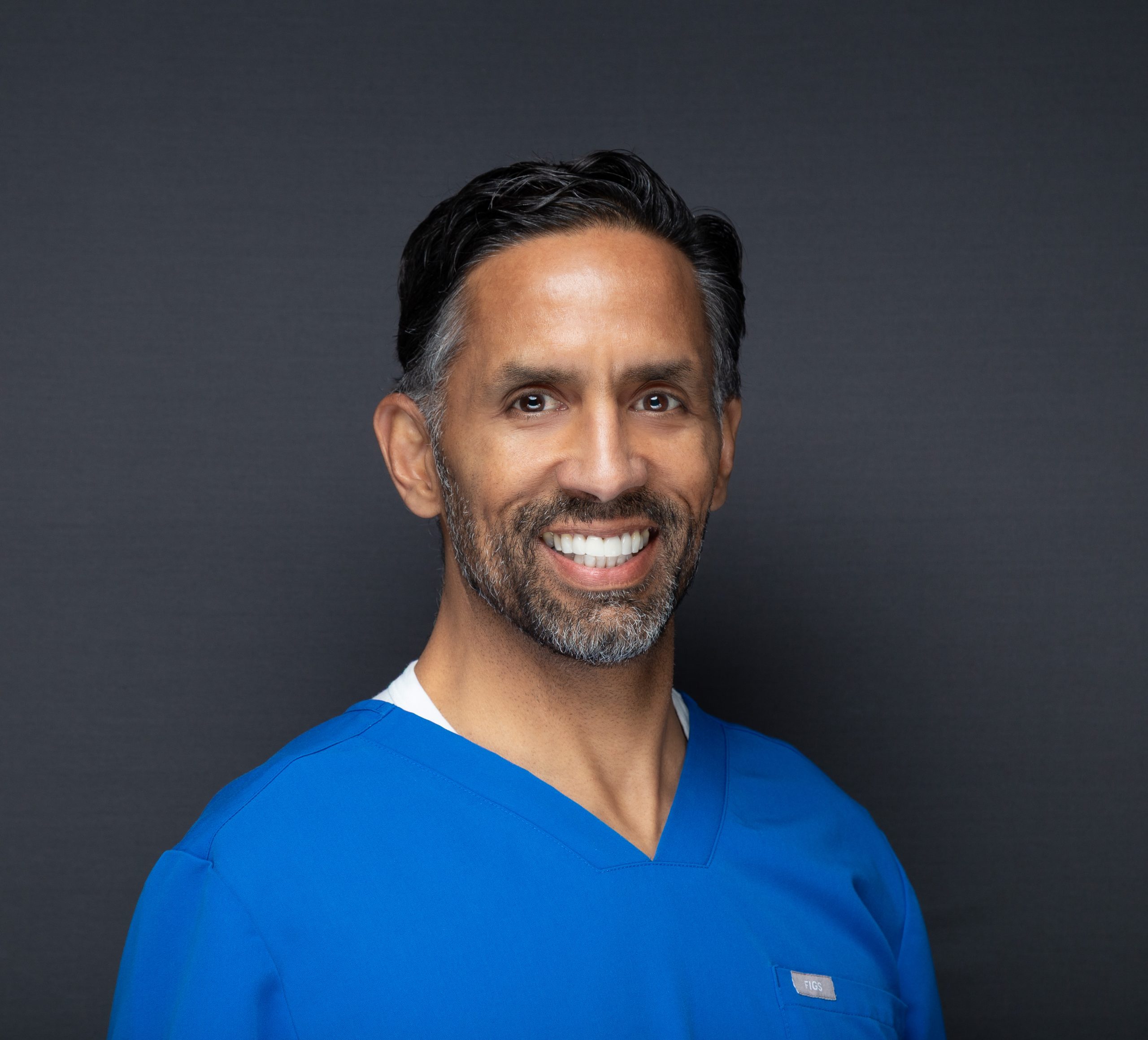 Meet Our Dentist in NE Calgary Dr. Scarlett - General Dentist